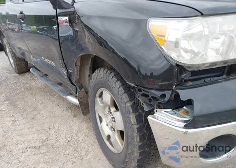 2013 Toyota Tundra Grade 5.7L V8 from USA, damaged, VIN 5TFUY5F11DX309903